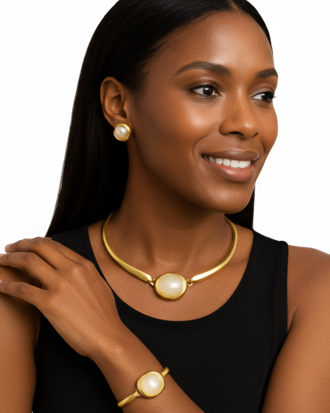 Elegant Gold & Moonstone-Inspired Jewelry Set