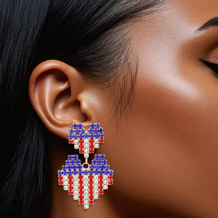 Dangle All American Glam Heart Gold Earrings
