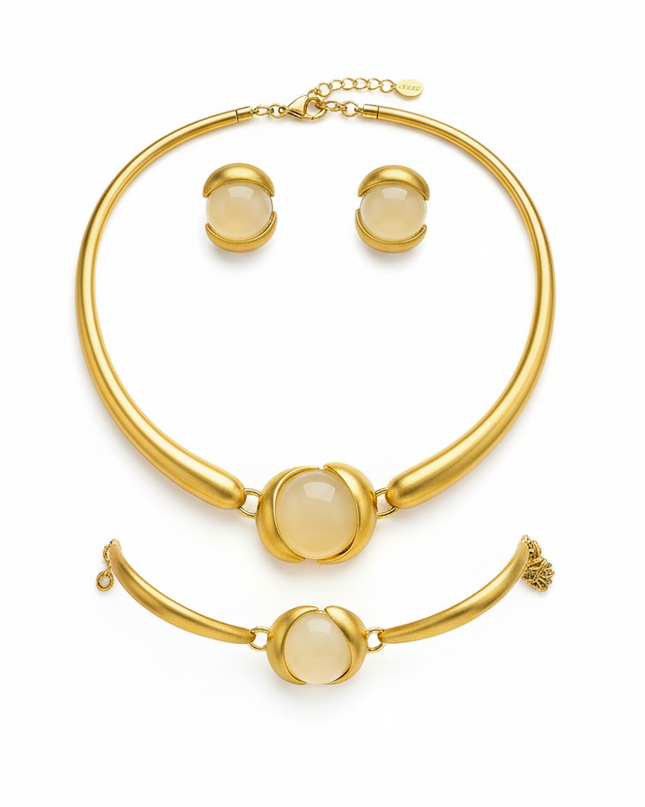 Elegant Gold & Moonstone-Inspired Jewelry Set