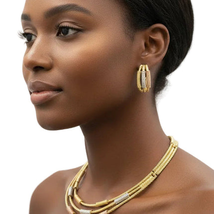 Trinity Weave – Tri-Tone Elegance
