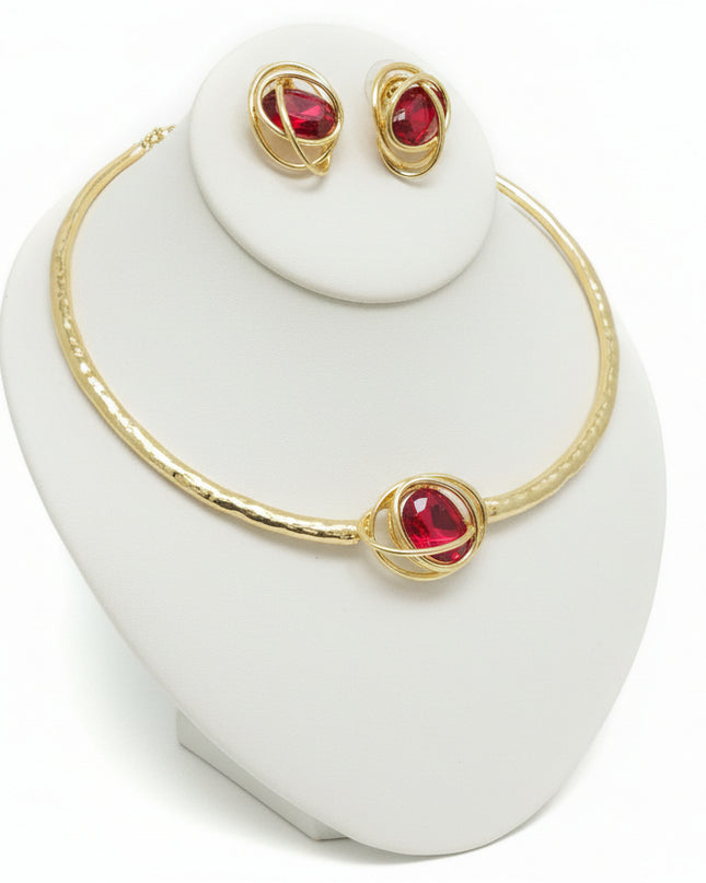 Radiant Ruby Luxe