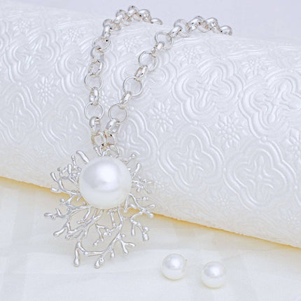 Pendant Branched Silver White Pearl Chain Necklace