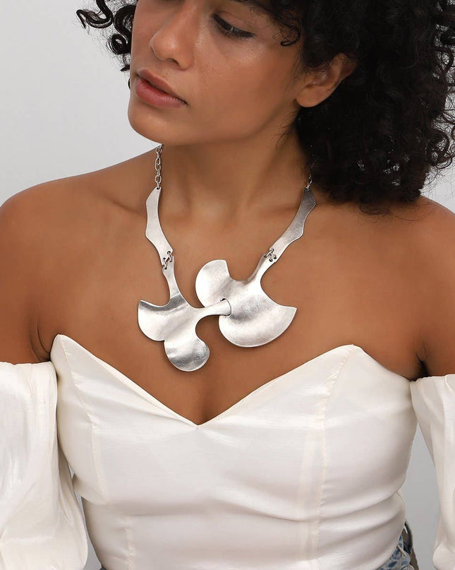 Antique Silver Plated Big Leafs Pendant Necklace
