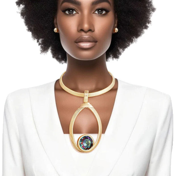 <h2>Timeless Pieces</h2>