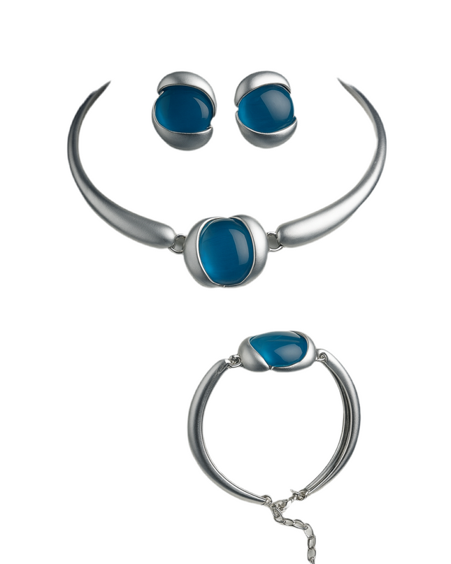 Elegant Aqua Glow Jewelry Set